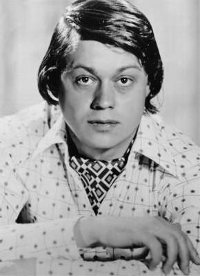 Николай Караченцов.